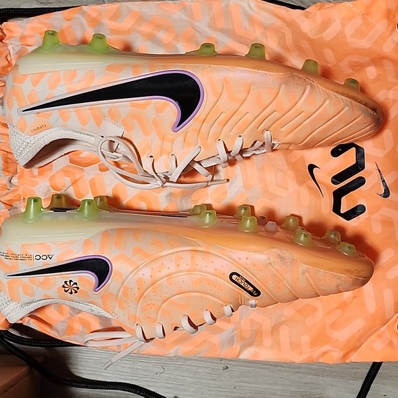 Nike Tiempo Legend 10 Elite AG Size 12.5 - Picture 3 of 9